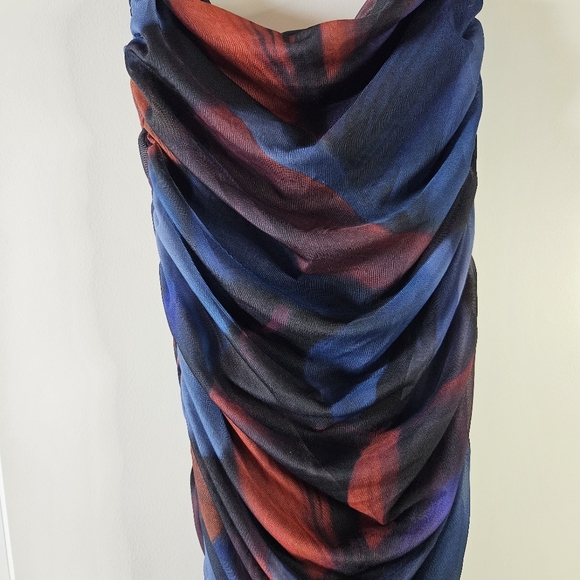 ZARA Ruched pencil skirt blue & red lined mesh NWOT Size S 044 - Picture 4 of 9